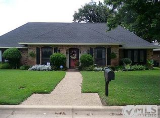 3425 Viscount Dr, Arlington, TX 76016