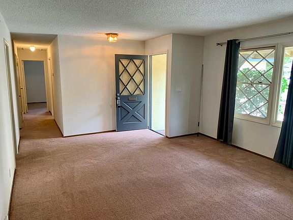 5th image of 5126 Englewood Dr