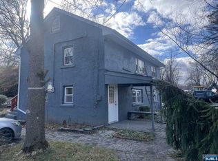 52 Ferrara Ave, Wayne, NJ 07470