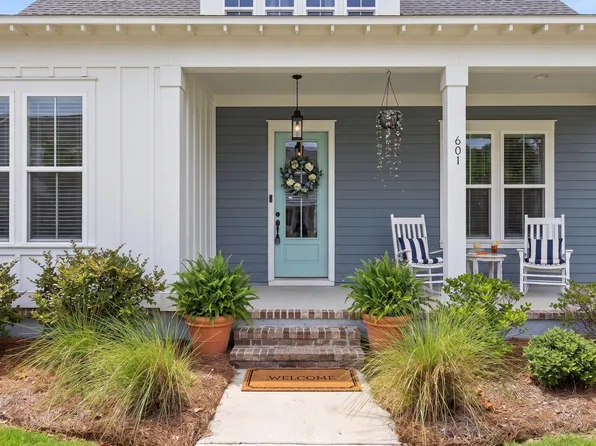 601 Blueway Ave, Summerville, SC 29486