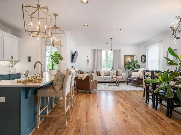 1112 S Douglas Ave, Nashville, TN 37204