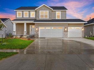 2406 Royal Oak Ridge Rd, Marion, IA 52302