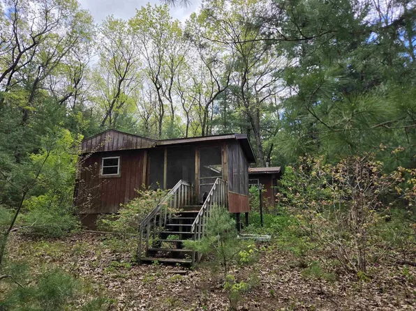 N5488 Black Road, Mauston, WI 53948