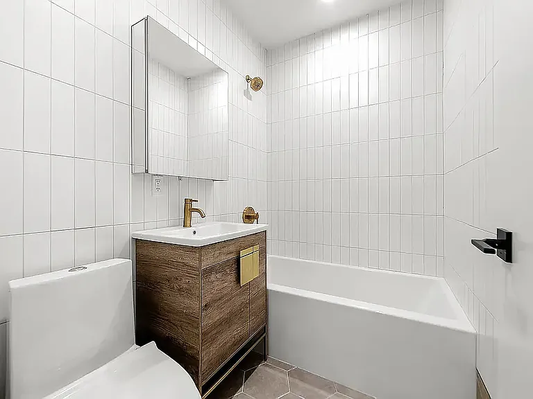 815 Willoughby Ave #2 — Photo 12
