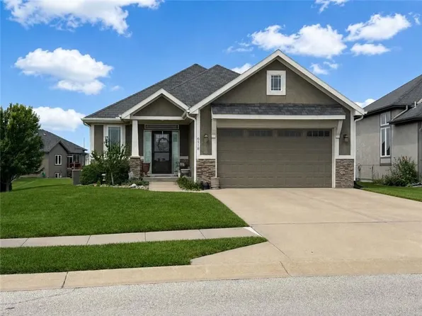 6118 NW 95th St, Kansas City, MO 64154