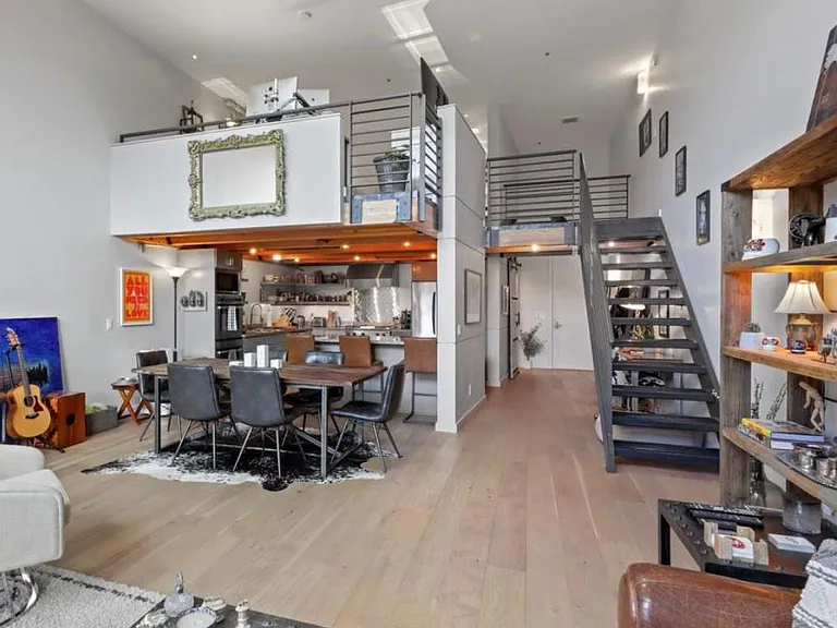 380 10th St #20 — Photo 7
