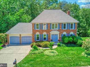 11959 Grey Squirrel Ln, Reston, VA 20194