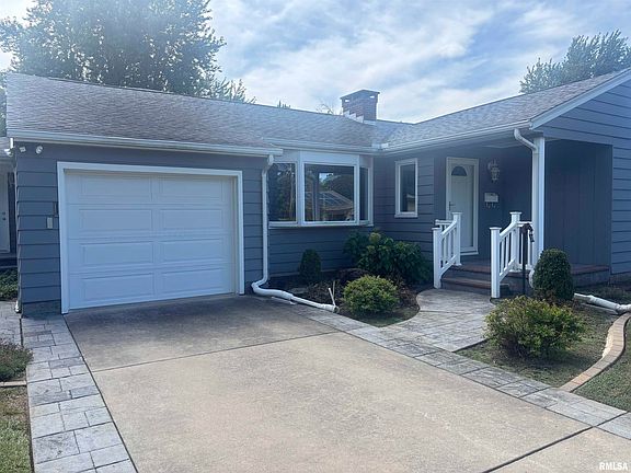 2nd image of 724 Harmony Ln