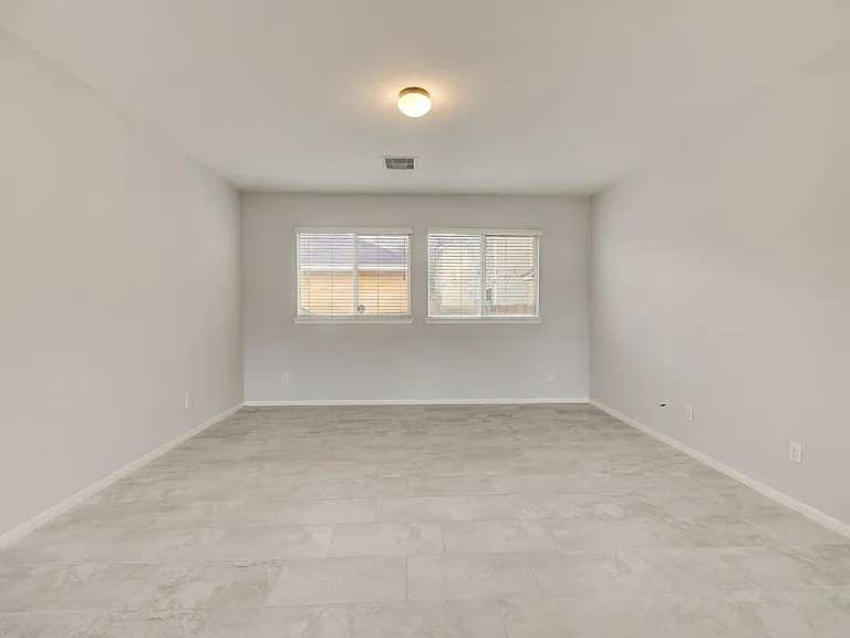 6302 Provident Green Dr — Photo 8