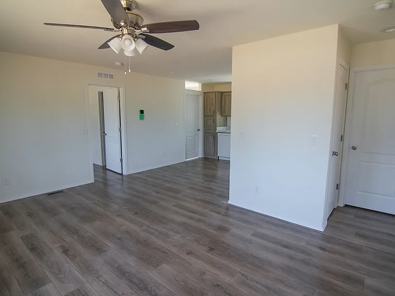 6167 Alamo Way — Photo 4
