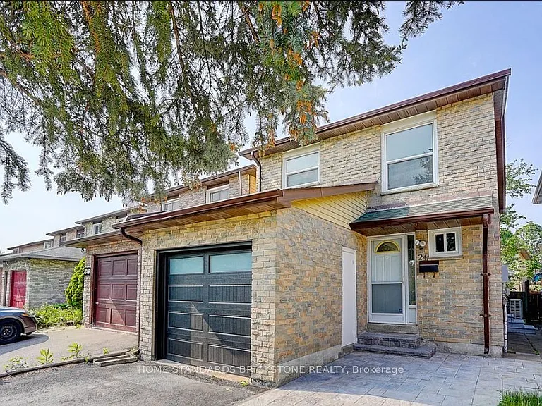 24 Barrington Cres #BASEMENT — Photo 2