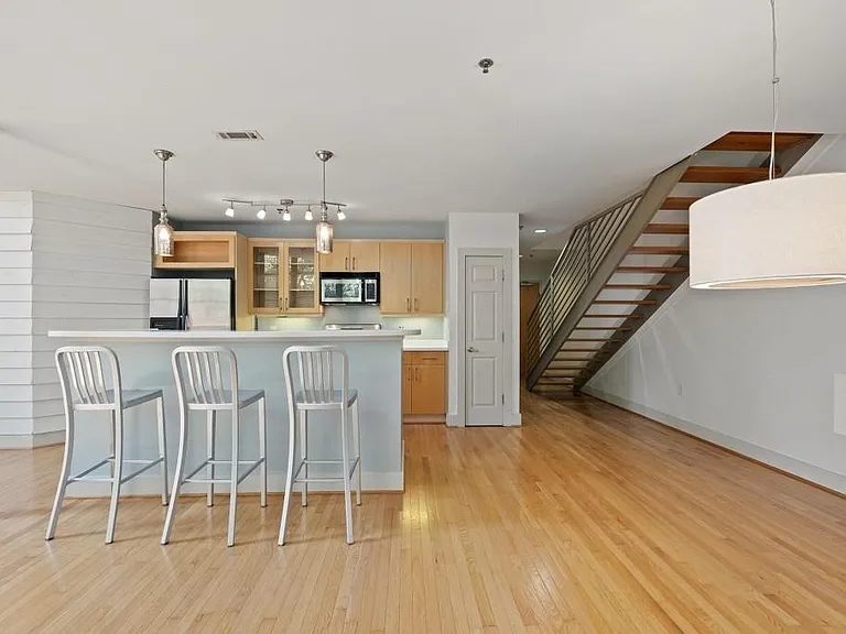 790 North Ave NE #108 — Photo 19