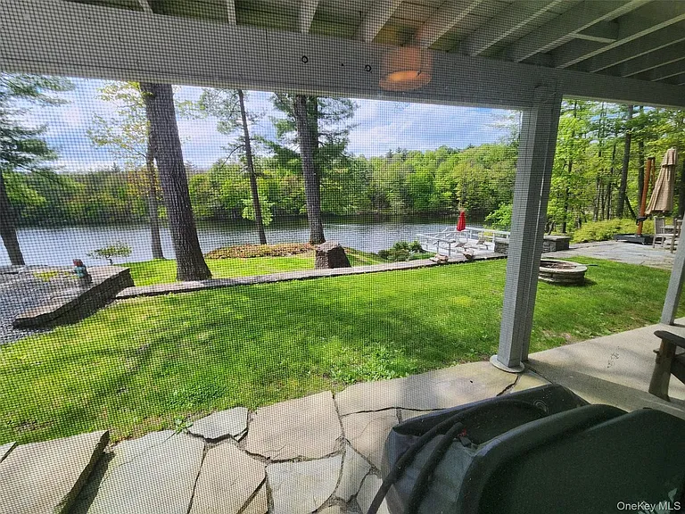 53 Lake Pleasant Dr — Photo 33