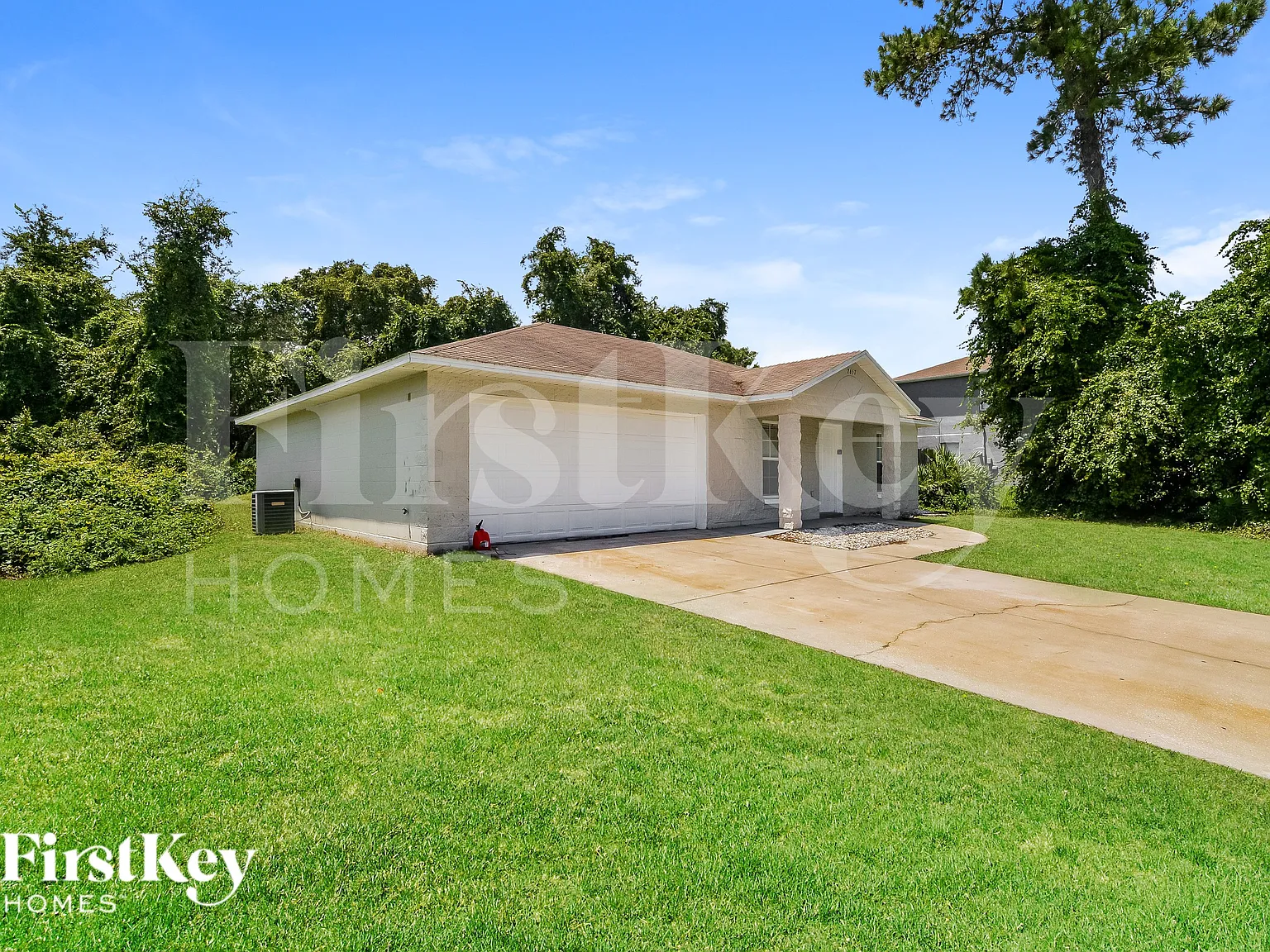 3 bed, 2.0 bath, 1198 sqft, $1,960 — Photo 2