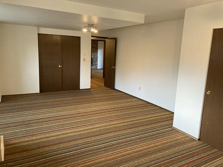 1018 Olympus Ave — Photo 14