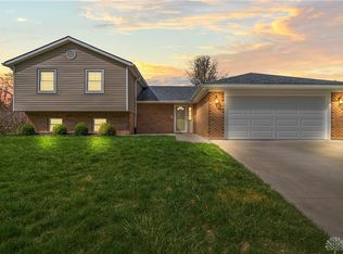 7531 President Ct, Dayton, OH 45414