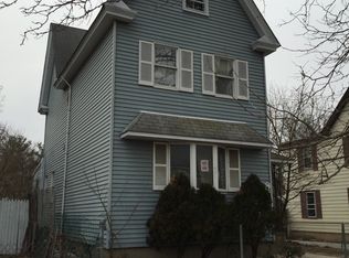 222 S 4th St, Millville, NJ