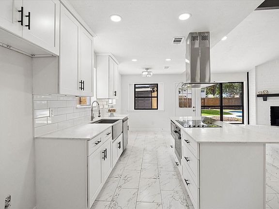 5th image of 22719 Lemon Grove Dr