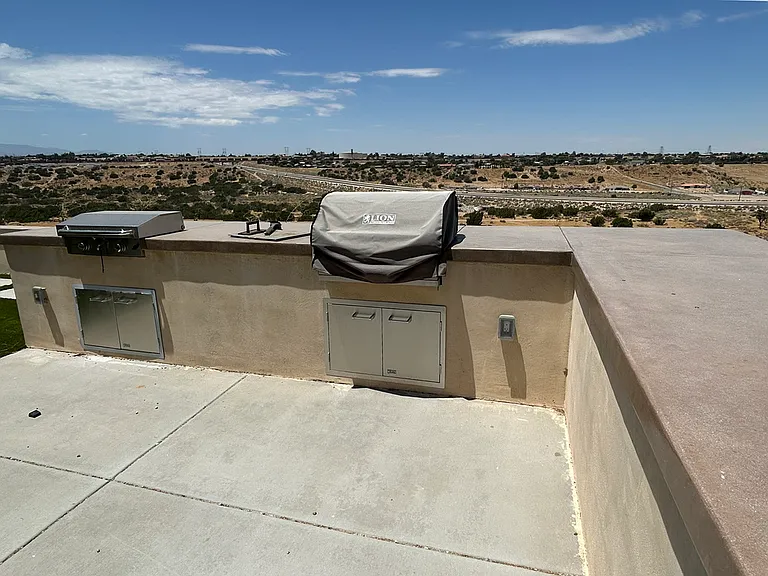 7146 Amanda Way — Photo 20