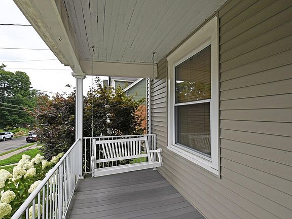 3rd image of 3919 S Jefferson Ave