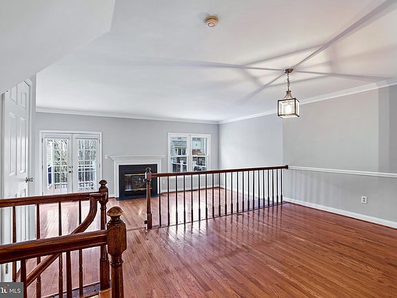 5th image of 5109 Glen Meadow Ct