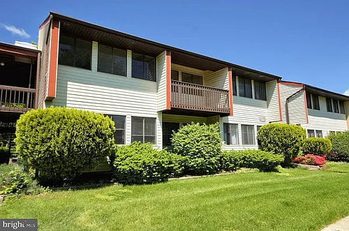D17 Avon Dr Photo 1