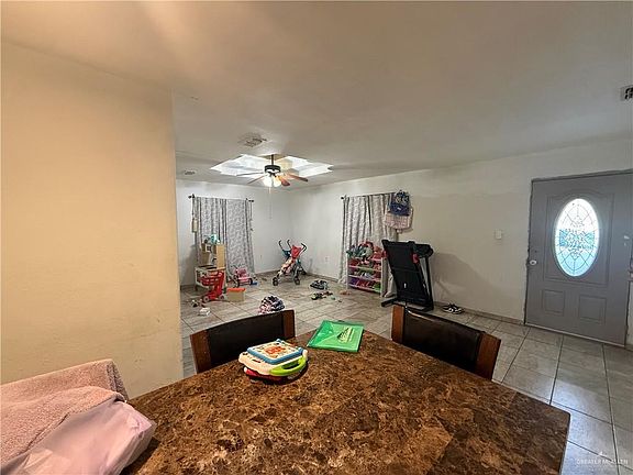 4th image of 6628 Lakeview Dr