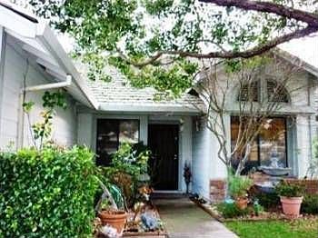1st image of 8832 Bridgeshire Way