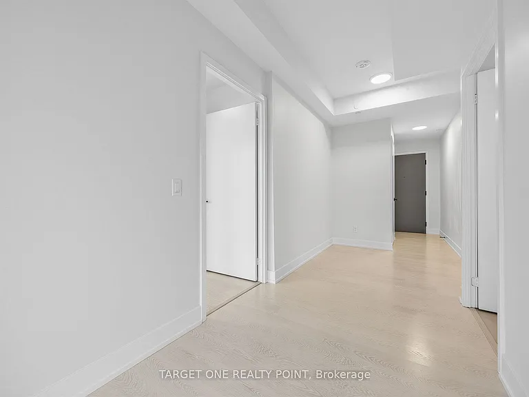 308 Jarvis St #3105 — Photo 8