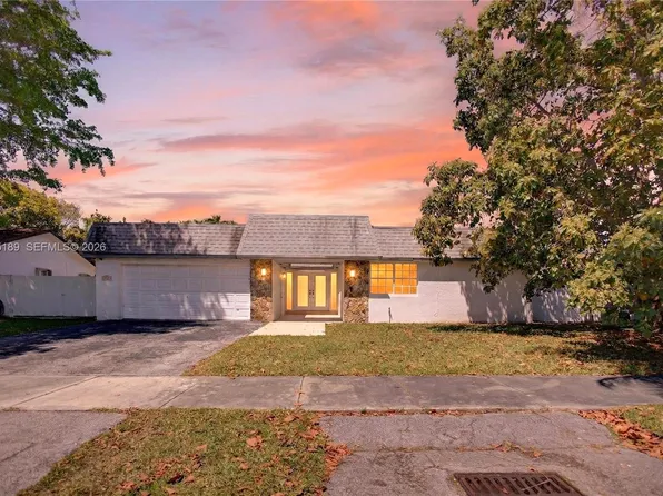 13270 SW 99th St, Miami, FL 33186
