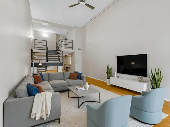 270 East Highland AVENUE #1023, Milwaukee, WI 53202