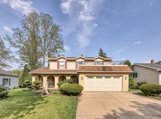 1121 N Old Fence Rd, Addison, IL 60101