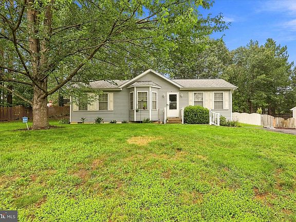 5th image of 4113 Lancaster Ring Rd