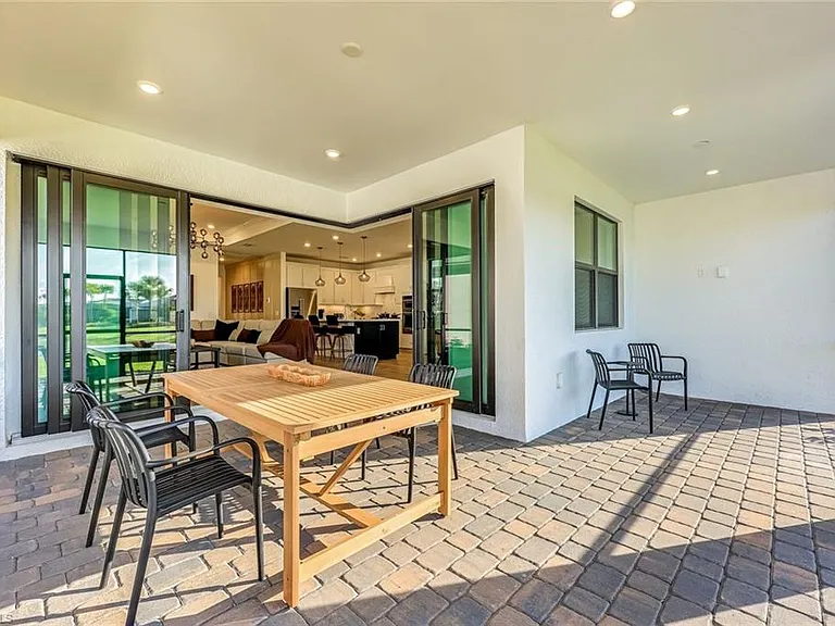 20530 Pebble Glen Dr — Photo 18