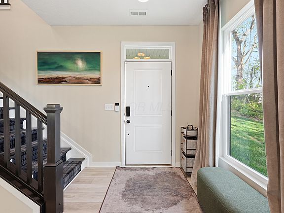 4th image of 6118 Laurenslee Ln