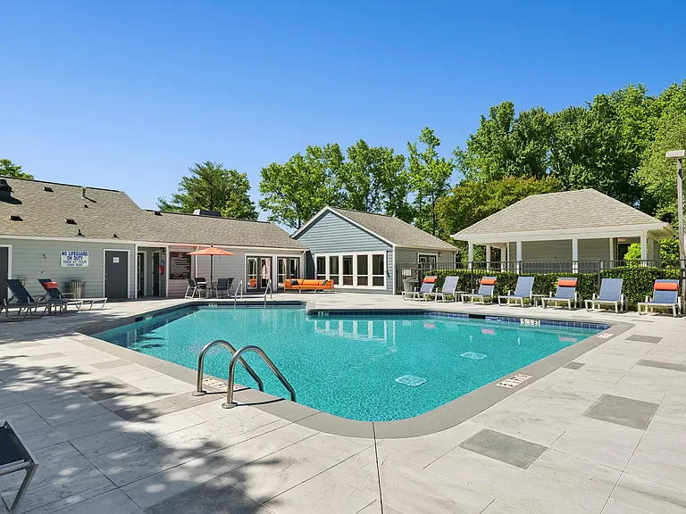 Palmetto Place Apartments — Photo 14