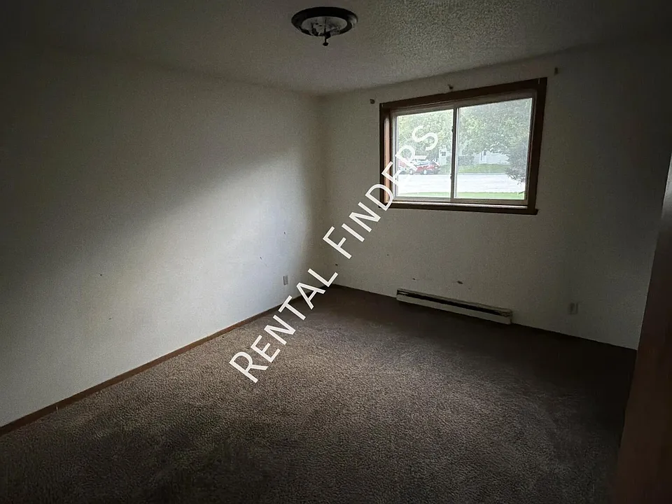 30 Donohue Ct #1