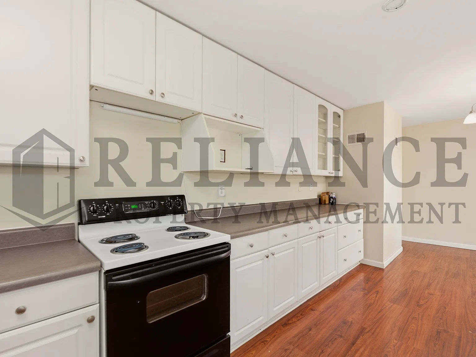 321 Southeast 10th St - 1 — Photo 3