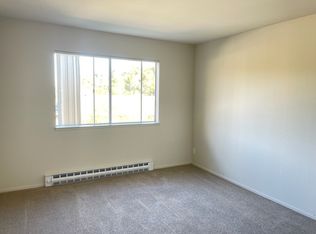 352 Caprino Way #26, San Carlos, CA 94070