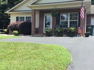 2559 26th Ave NE, Hickory, NC 28601