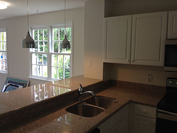 5th image of 23 Kingfisher Ln