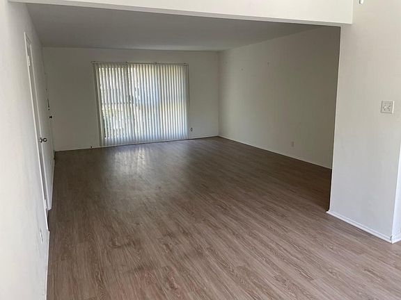 4th image of 630 San Vicente Blvd #B