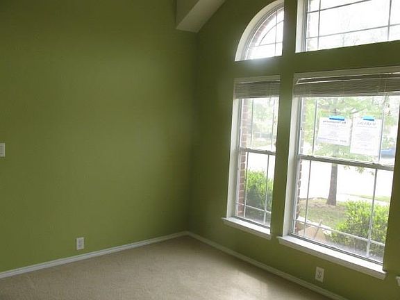 4th image of 8501 Yellow Buckeye Dr