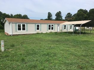 126 Meadow Ln, Gaffney, SC 29340