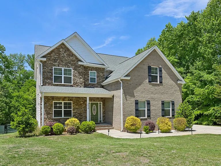 3924 Fox Grove Trl — Photo 62