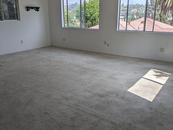 4th image of 3892 Filion St #1