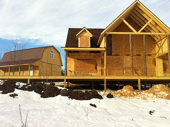 3rd image of 2025 East Hill Road
