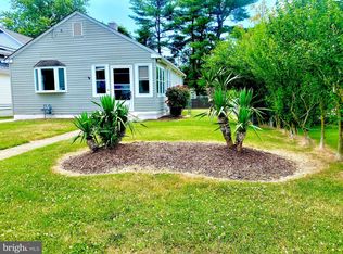 4 E Howard St, Clayton, NJ 08312