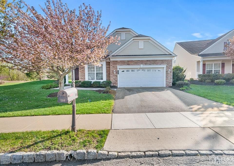 1st image of 184 Stone Manor Dr
