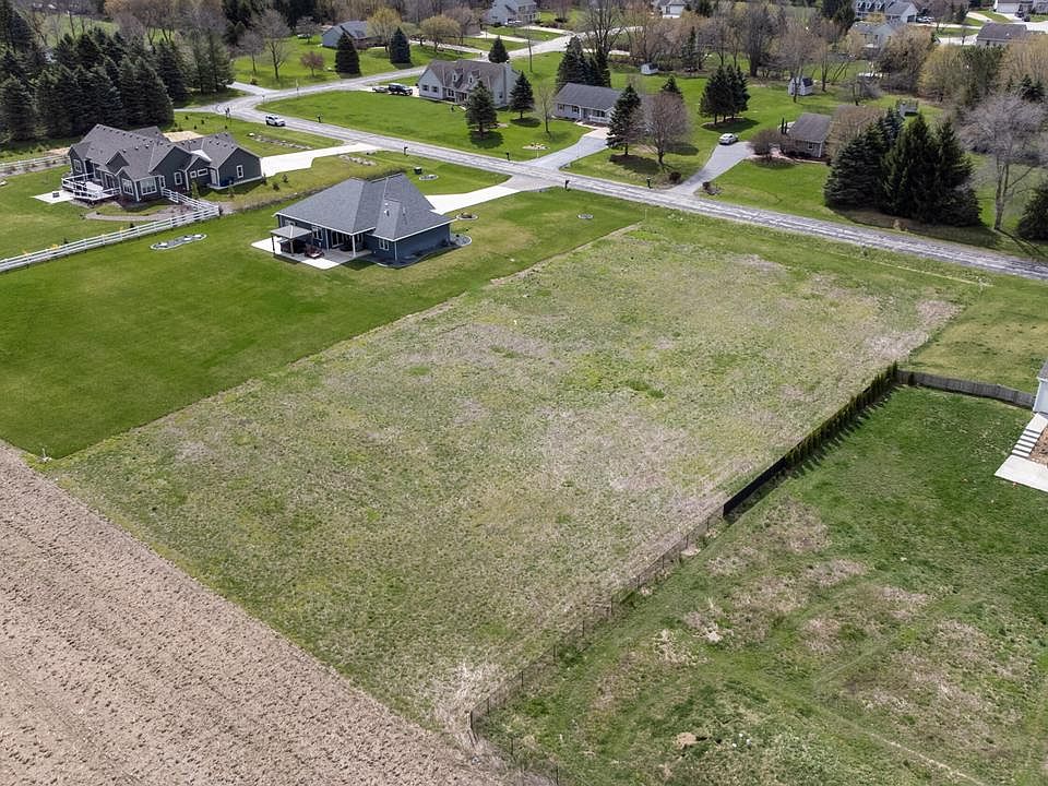 1st image of 248 TERRY JAK DRIVE